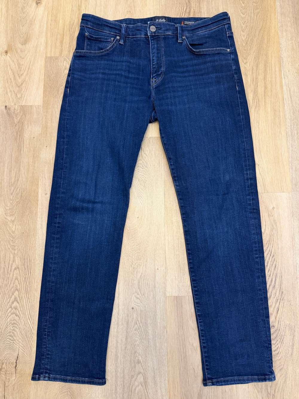 34 Heritage Courage Mid-rise Straight Jeans